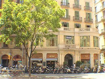 فندق La Casa De Emilia برشلونة 2*,  إسبانيا